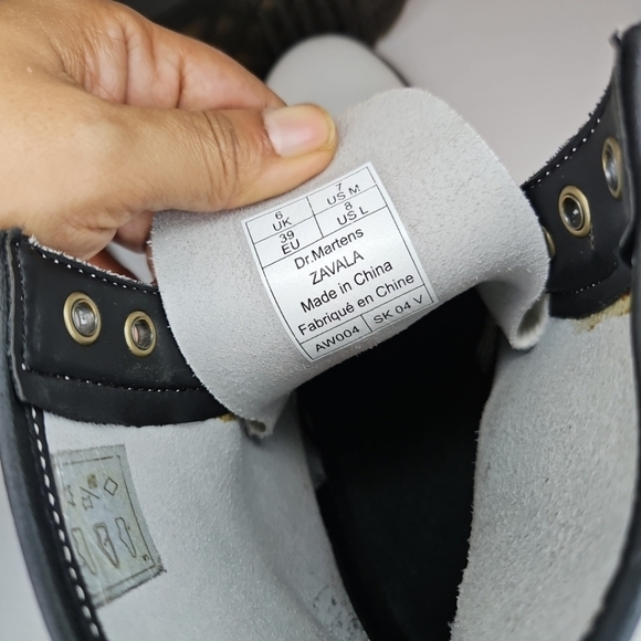 Dr. Martens Zavala Combat Boots White Patent Leather Women’s Size 8 - Picture 9 of 9